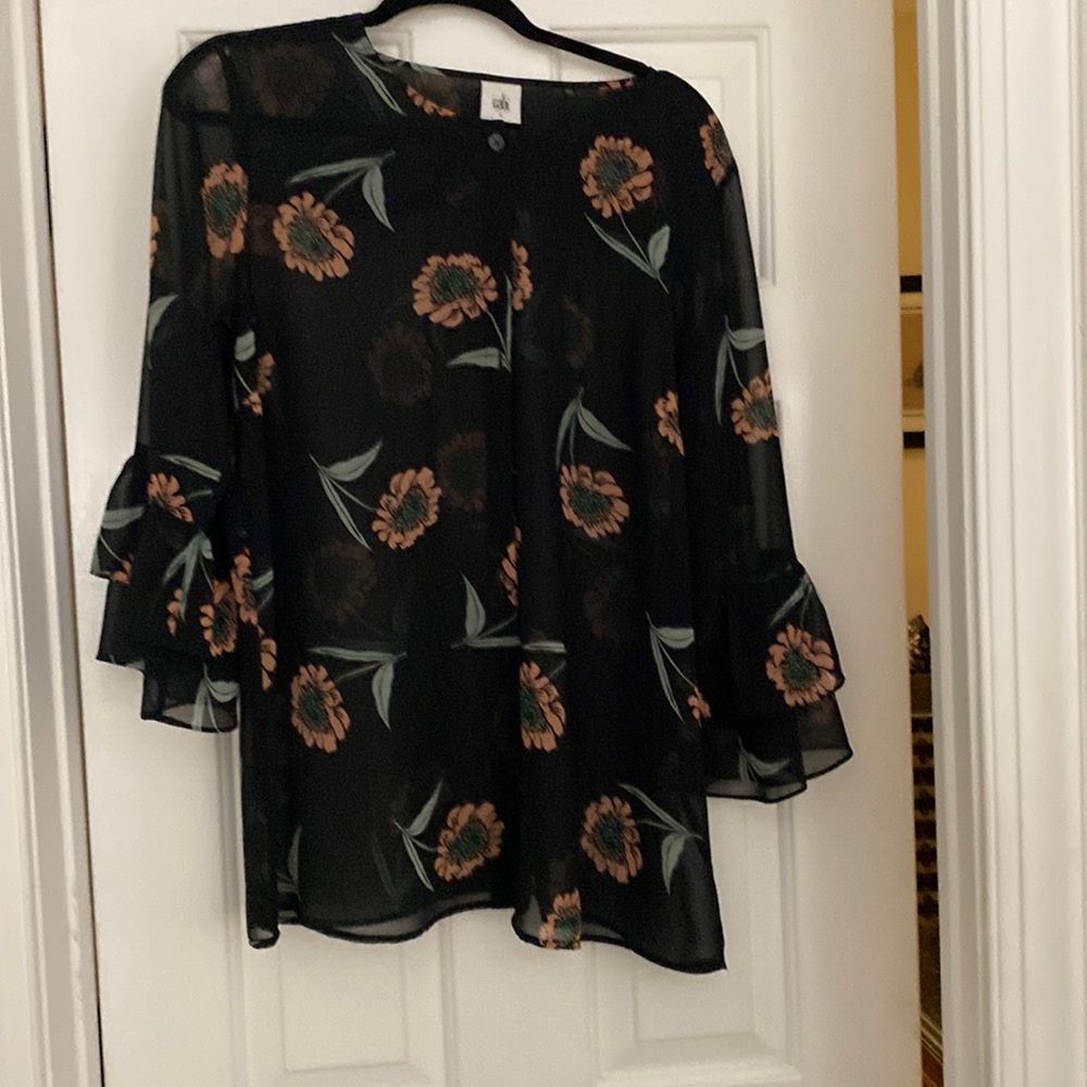 Cabi Black Floral button blouse with slight bell sleeves, size L